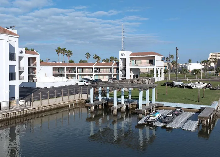 Windwater Hotel And Marina South Padre Island